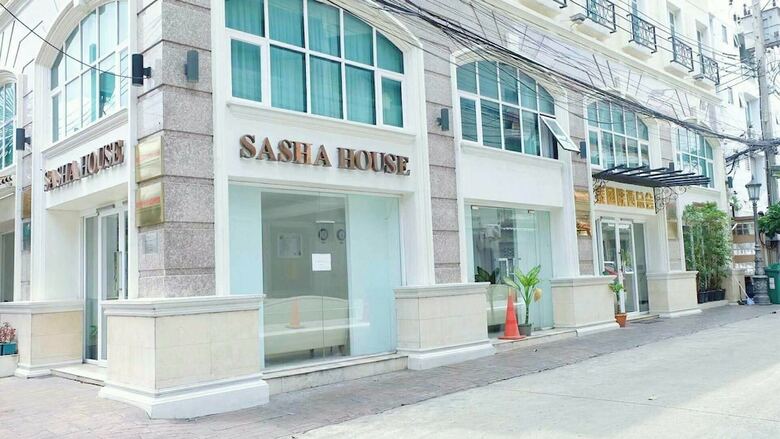 Hotel Sasha House
