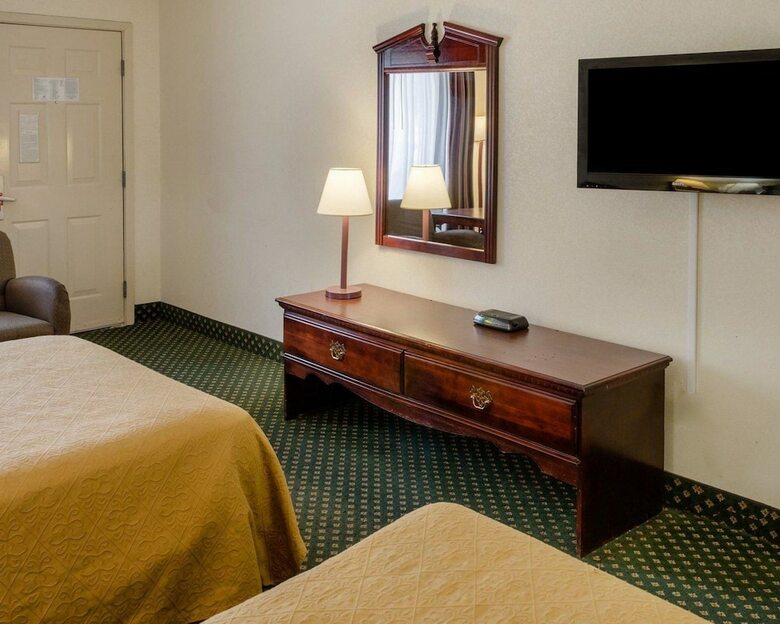 Hotel Econo Lodge Inn & Suites
