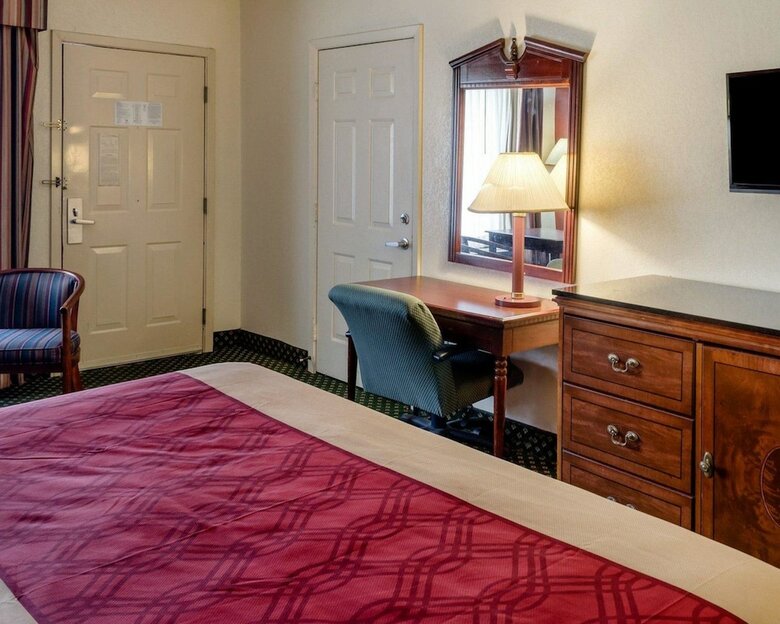 Hotel Econo Lodge Inn & Suites