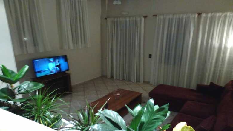 Hotel Horizon Blue