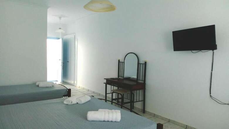 Hotel Horizon Blue