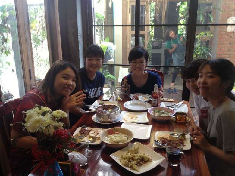 Hostal Baan Somlim Homestay