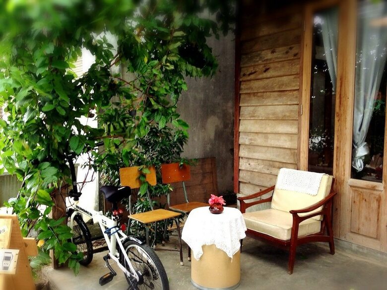 Hostal Baan Somlim Homestay