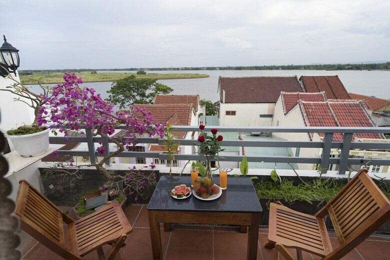 Hotel Lantern Riverside Hoi An