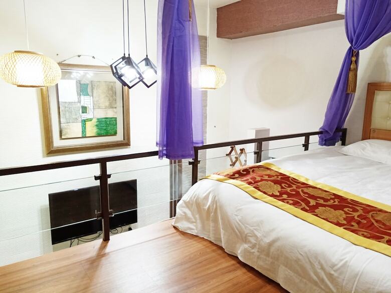 Bed & Breakfast Maple House