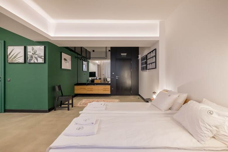 R34 Boutique Hotel
