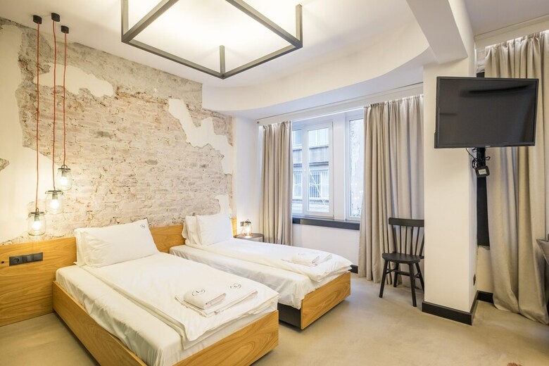 R34 Boutique Hotel