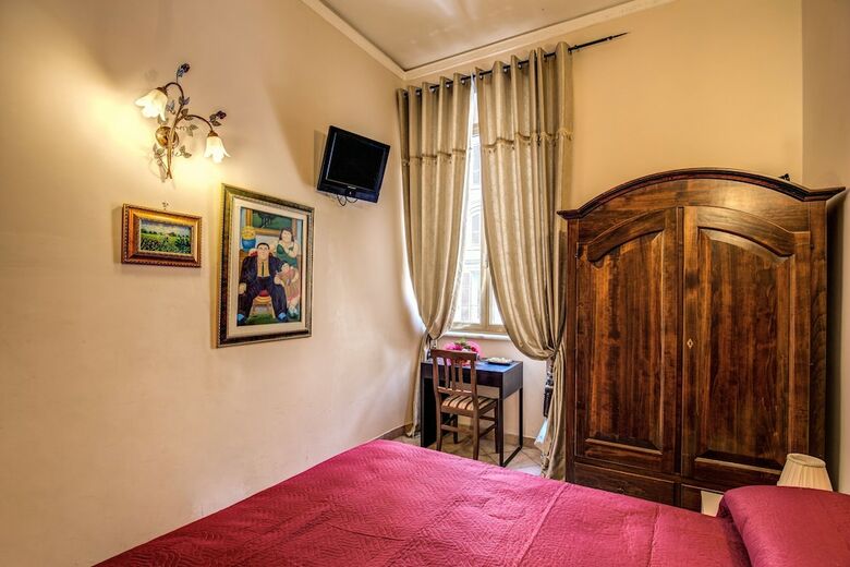 Hotel Beautiful Home