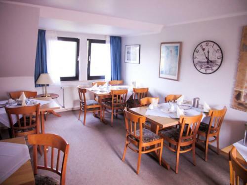 Hostal Hotel Zur Flora