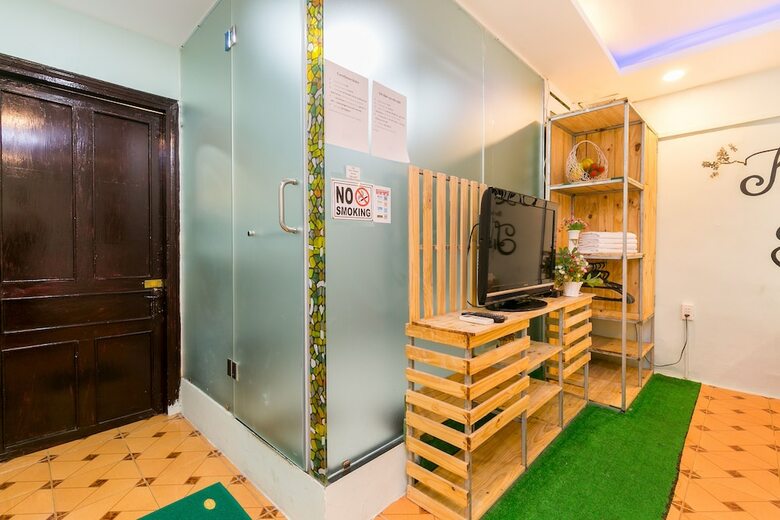 Hostal Oyo 746 Ben Thanh Dorm