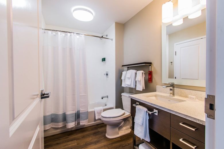Hotel Towneplace Suites By Marriott Evansville Newburgh