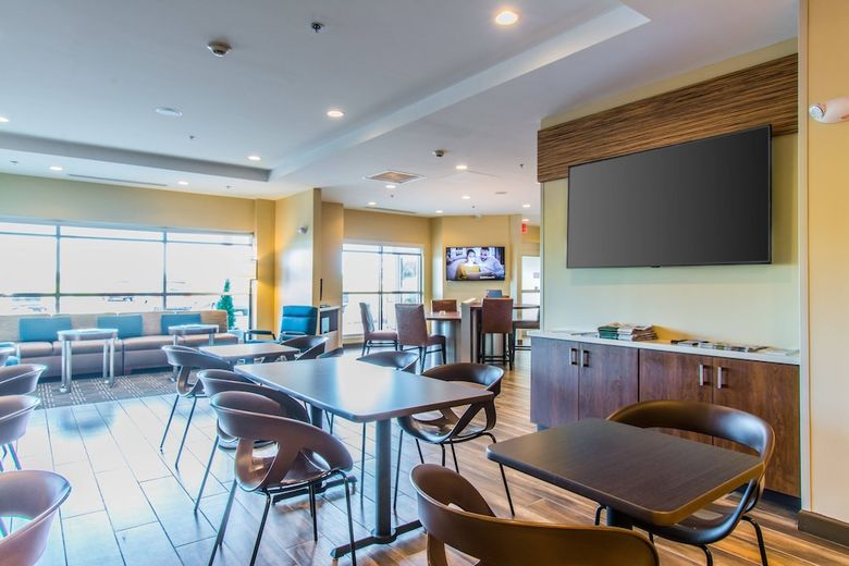 Hotel Towneplace Suites By Marriott Evansville Newburgh