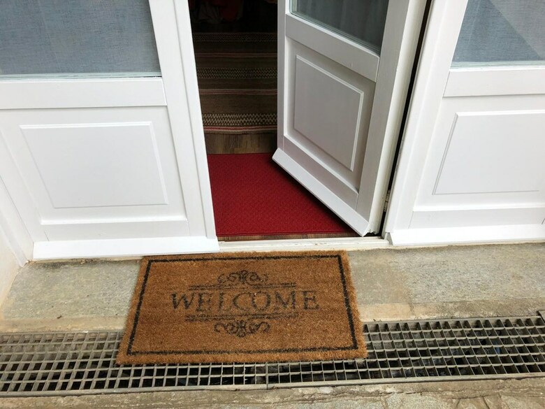 A O So� B&B