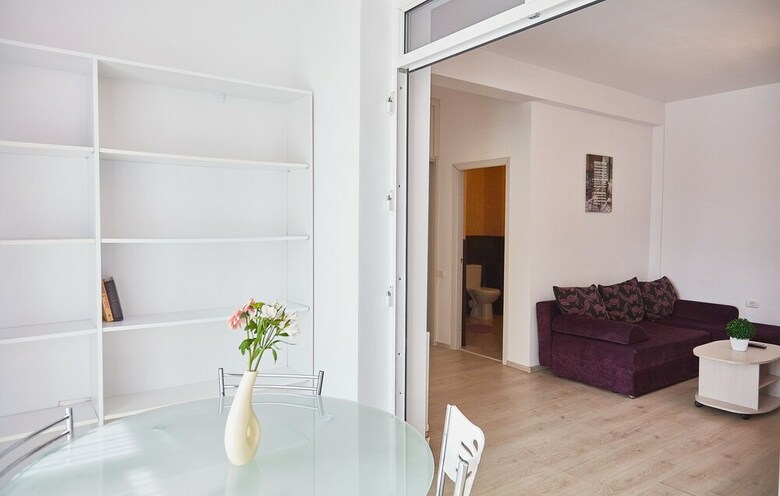 Gabizz Apartments - Near Farul Stadium