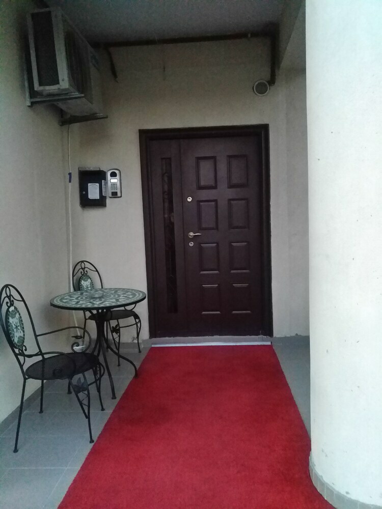Gabizz Apartments - Near Farul Stadium