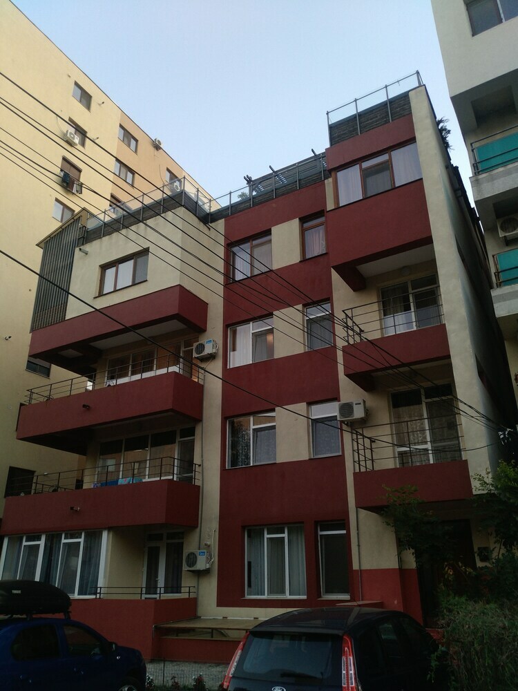 Gabizz Apartments - Near Farul Stadium