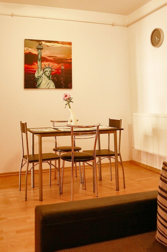Gabizz Apartments - Near Farul Stadium