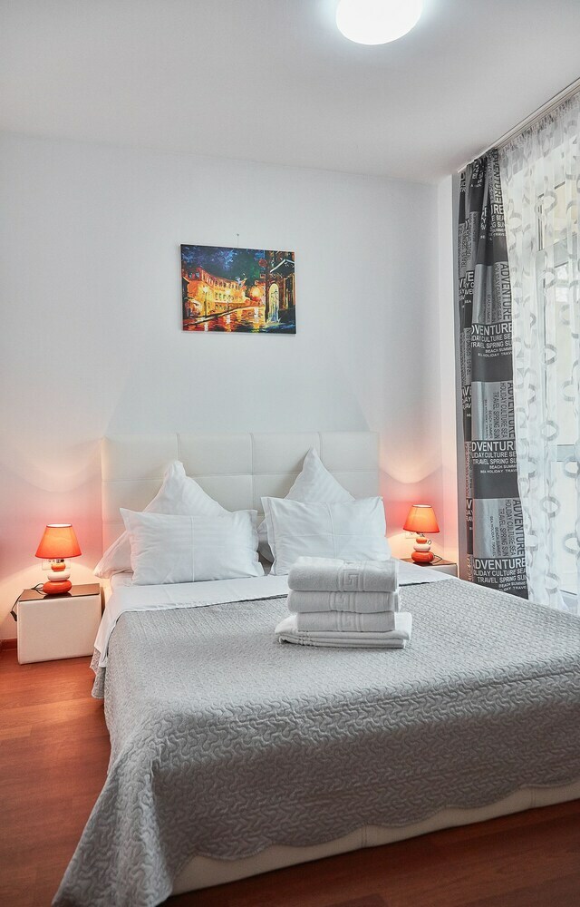 Gabizz Apartments - Near Farul Stadium