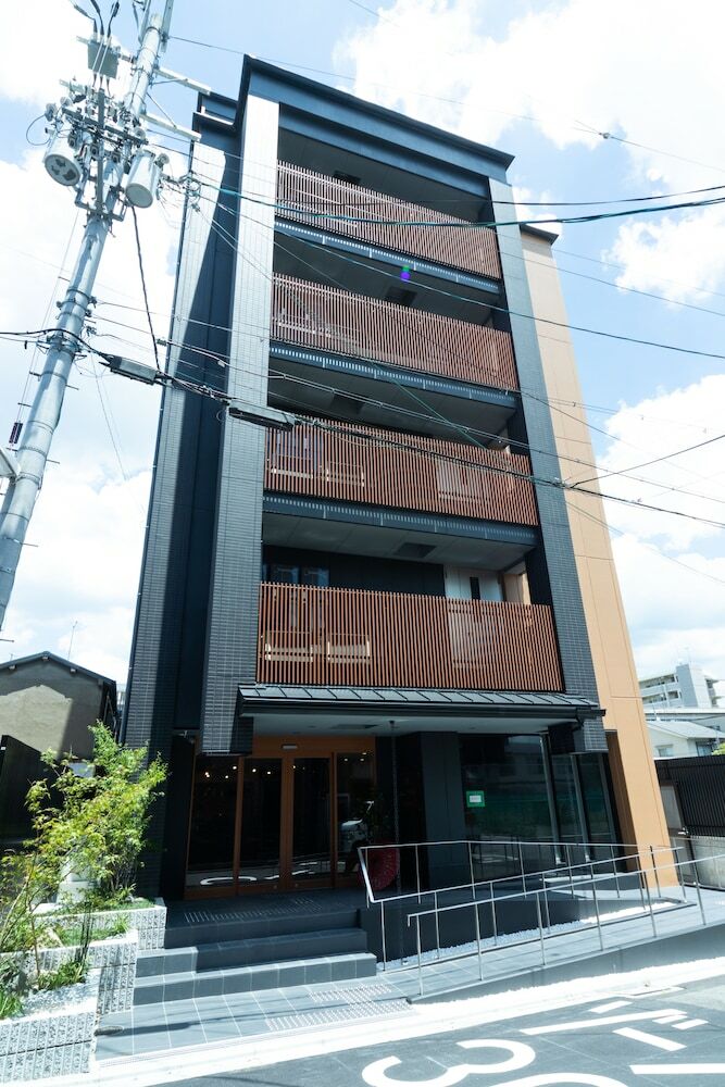 Kyoto Crystal Hotel 1