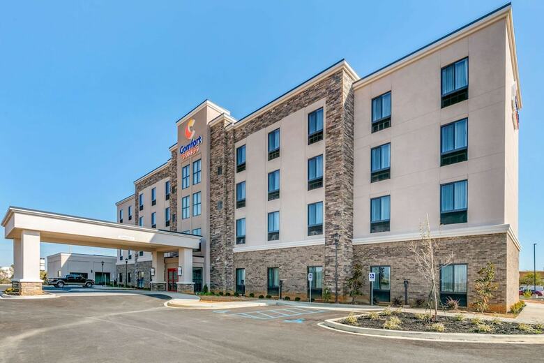 Hotel Comfort Suites