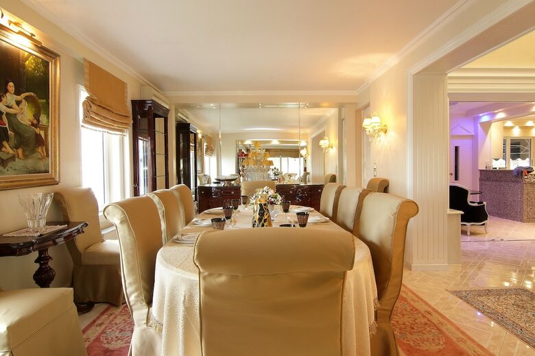 Apartamentos Royal Riviera Residence