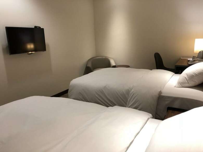 Honest&warm Hotel