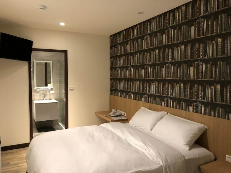 Honest&warm Hotel