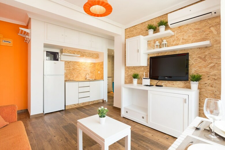 Apartamentos Calahonda Primera Linea de Playa
