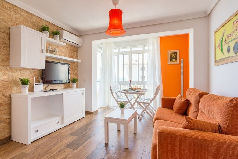 Apartamentos Calahonda Primera Linea de Playa