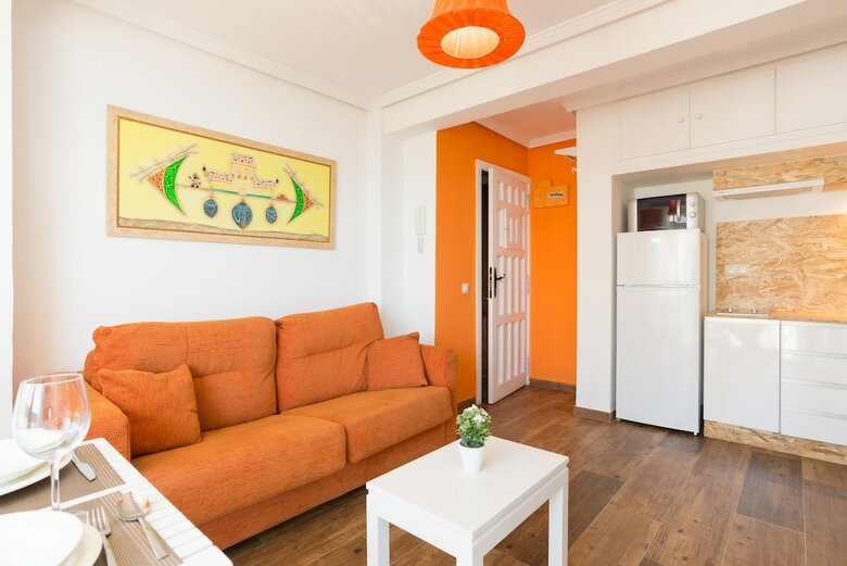 Apartamentos Calahonda Primera Linea de Playa