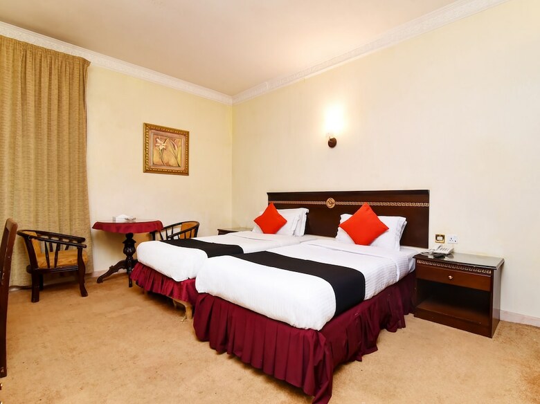 Capital O 419 Al Safeer Hotel