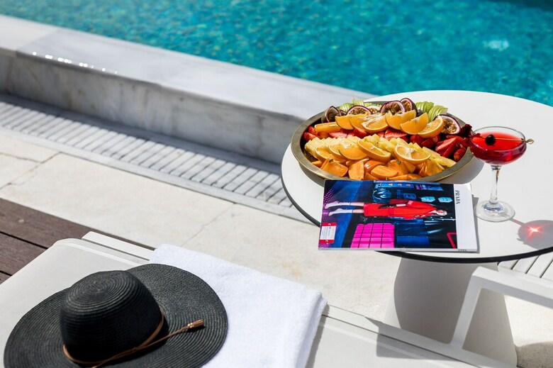 Lear Sense - Experience Luxury Hotel