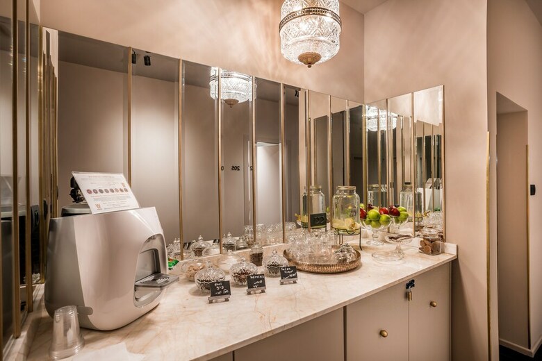 Lear Sense - Experience Luxury Hotel