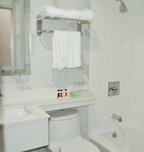 Voyage Hotel