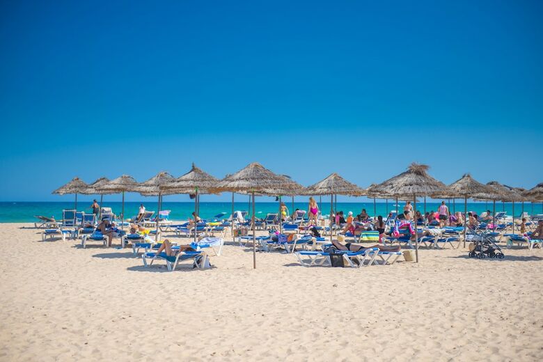 Hotel Mirage Beach Club