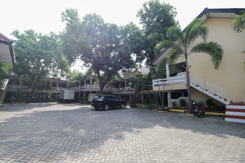 Hotel Airy Syariah Dr Wahidin 43 Bojonegoro