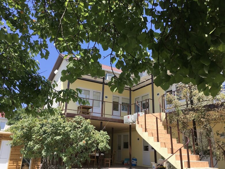 Hotel Ghouse