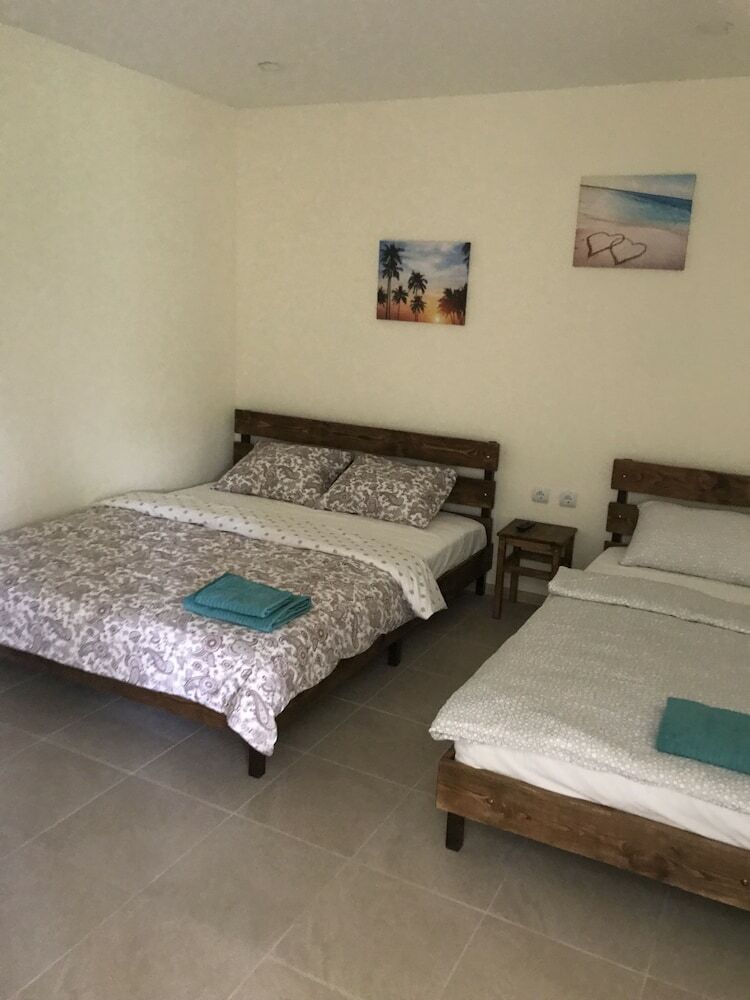 Hotel Ghouse