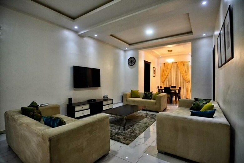 Apartamentos Madiba Court