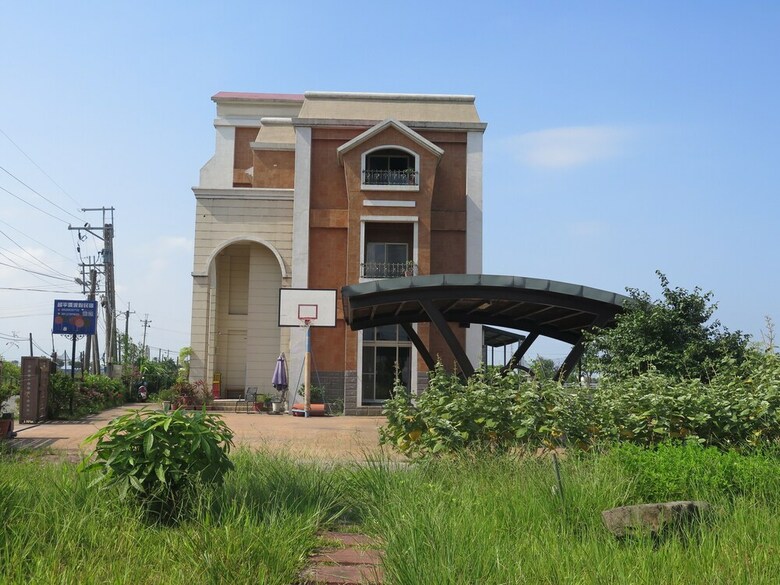 Bed & Breakfast Super Cheap1 Homestay