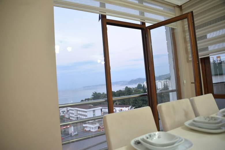 Defne Gold Suite Hotel