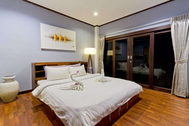 Baan Rawee Villas