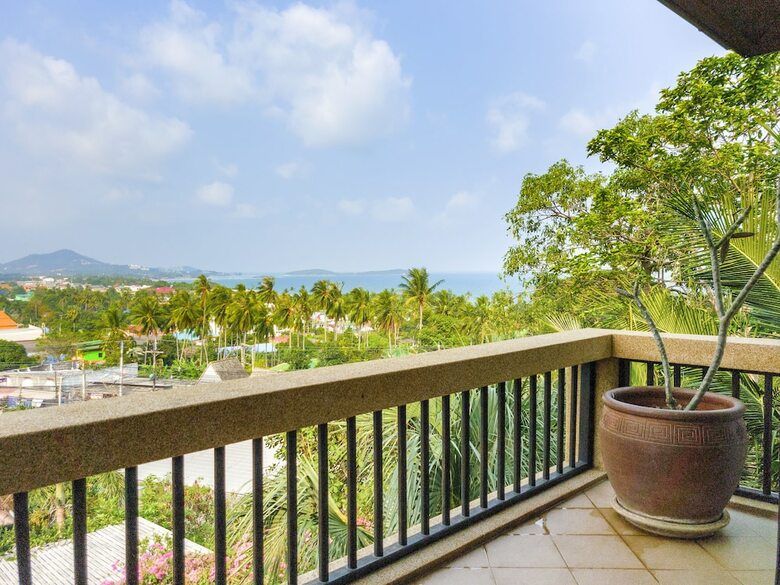 Baan Rawee Villas