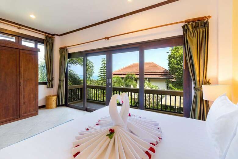 Baan Rawee Villas