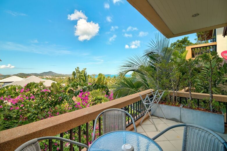 Baan Rawee Villas
