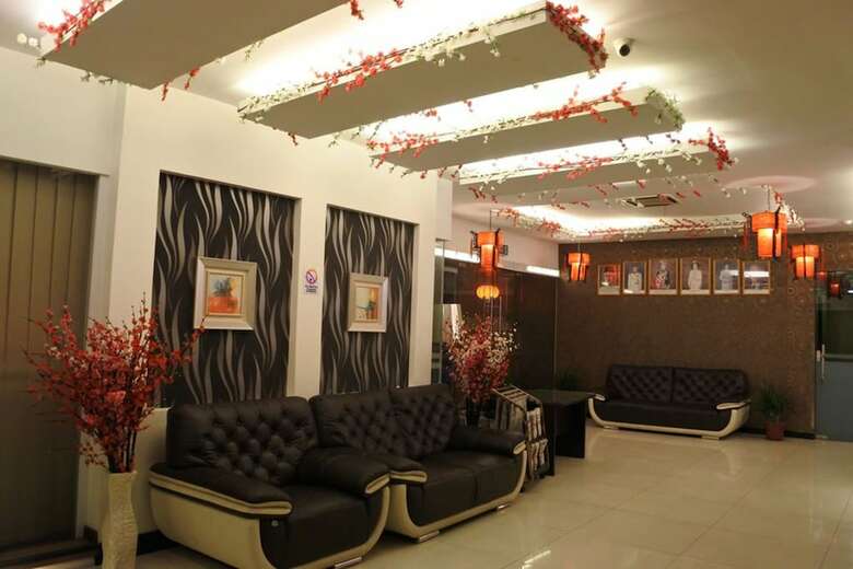 Hotel New World Motel