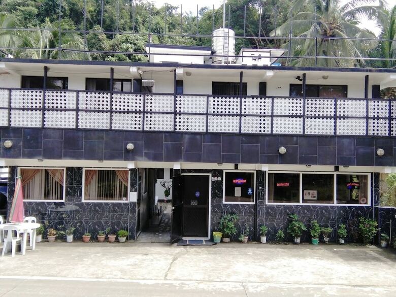 Hotel Western Highway Lodge