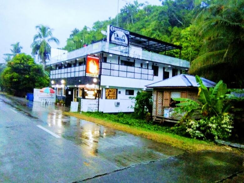 Hotel Western Highway Lodge