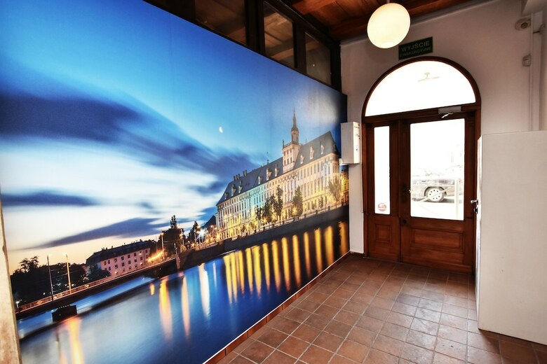 Hostal Dukes Hostel - Old Town