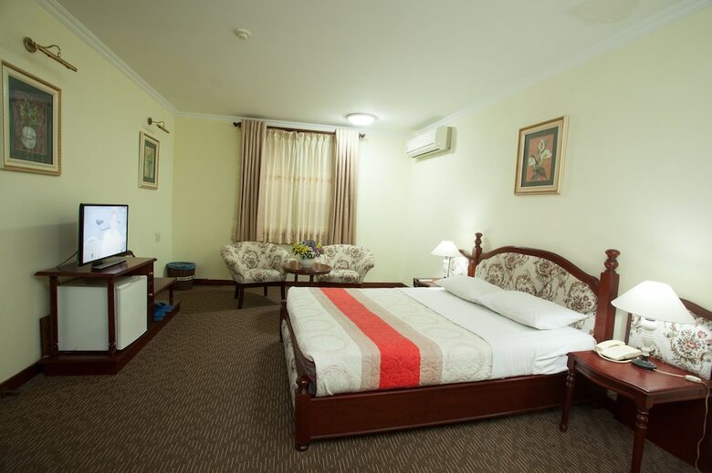 Hoang Ha Hotel